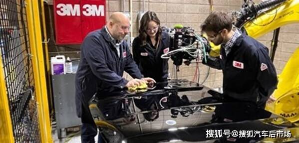 3M與通用汽車聯(lián)手<strong></p>
<p>汽車凹陷修復(fù)</strong>，自動(dòng)化漆面修復(fù)技術(shù)革新汽車生產(chǎn)線！:汽車凹陷修復(fù)